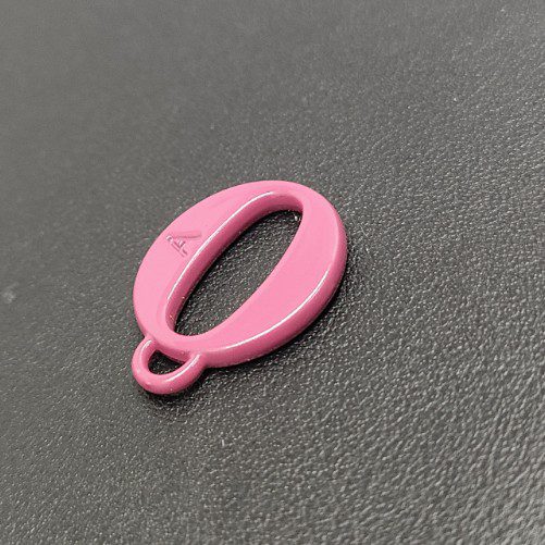 Customized Shape Metal Bag Logo