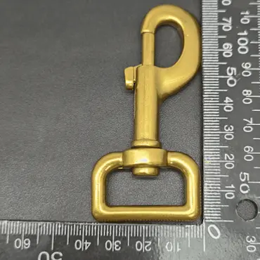 Swivel Snap Hook 26mm In Antique Gold