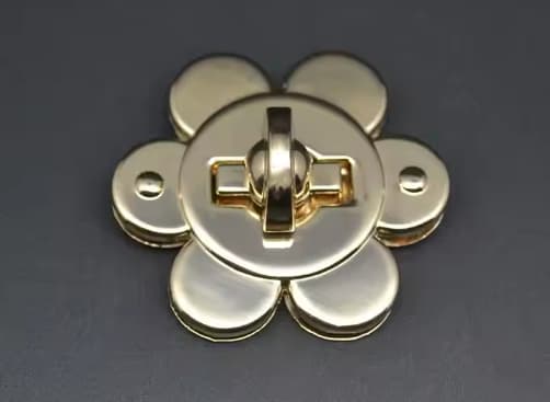 Women’s DIY Brass Twist Lock