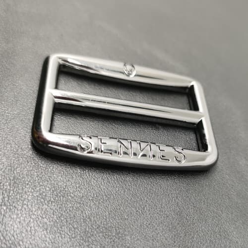 40mm Adjustable Square Buckle In Shiny Gunmetal For Bag