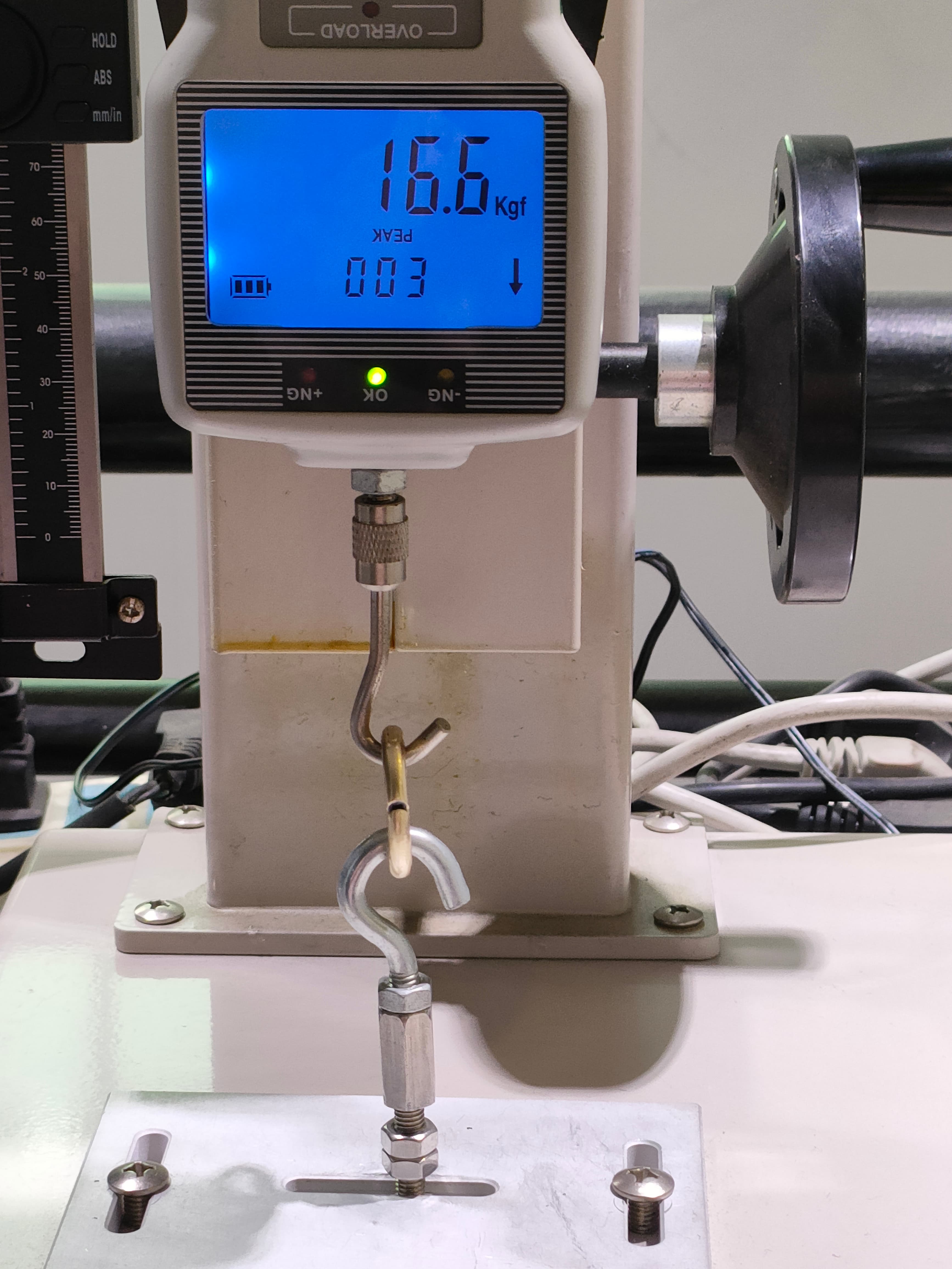 Tebsile Testing Machine
