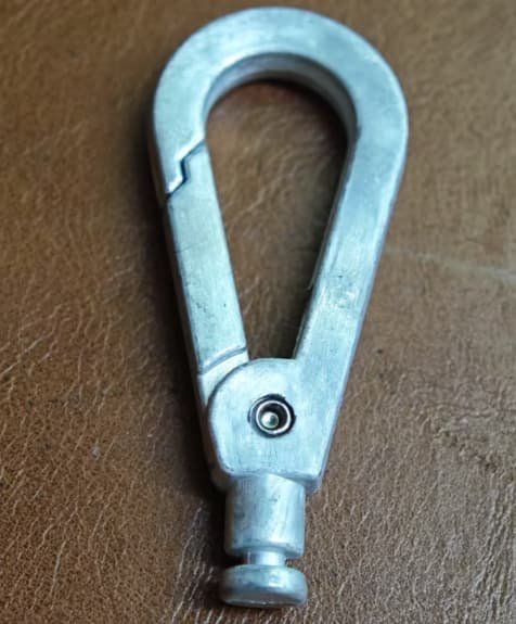 Dog Buckle Pin