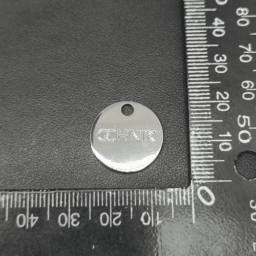 Round Metal Logo 18mm